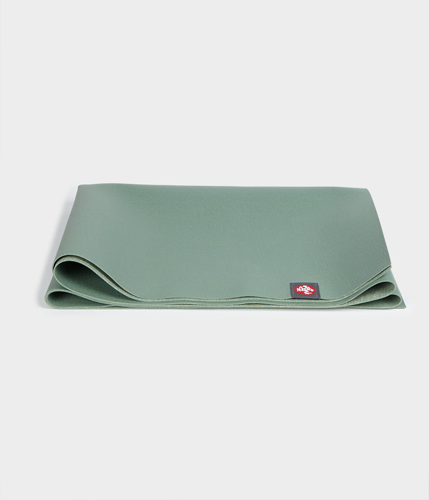 Natural Rubber eKO Superlite 1.5mm Folding Travel Yoga Mat, MandukaEU