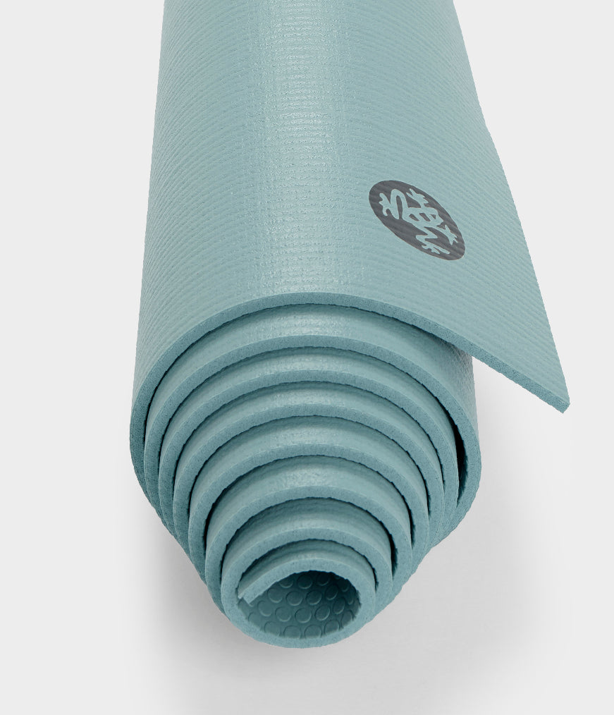 What Yoga Mat Does Adriene Use: Ultimate Comfort & Durability Guide