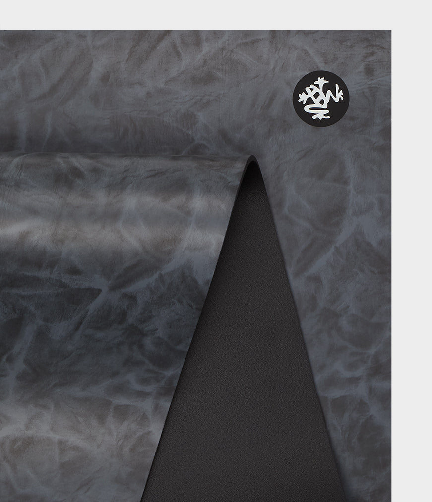 carbon-marbled