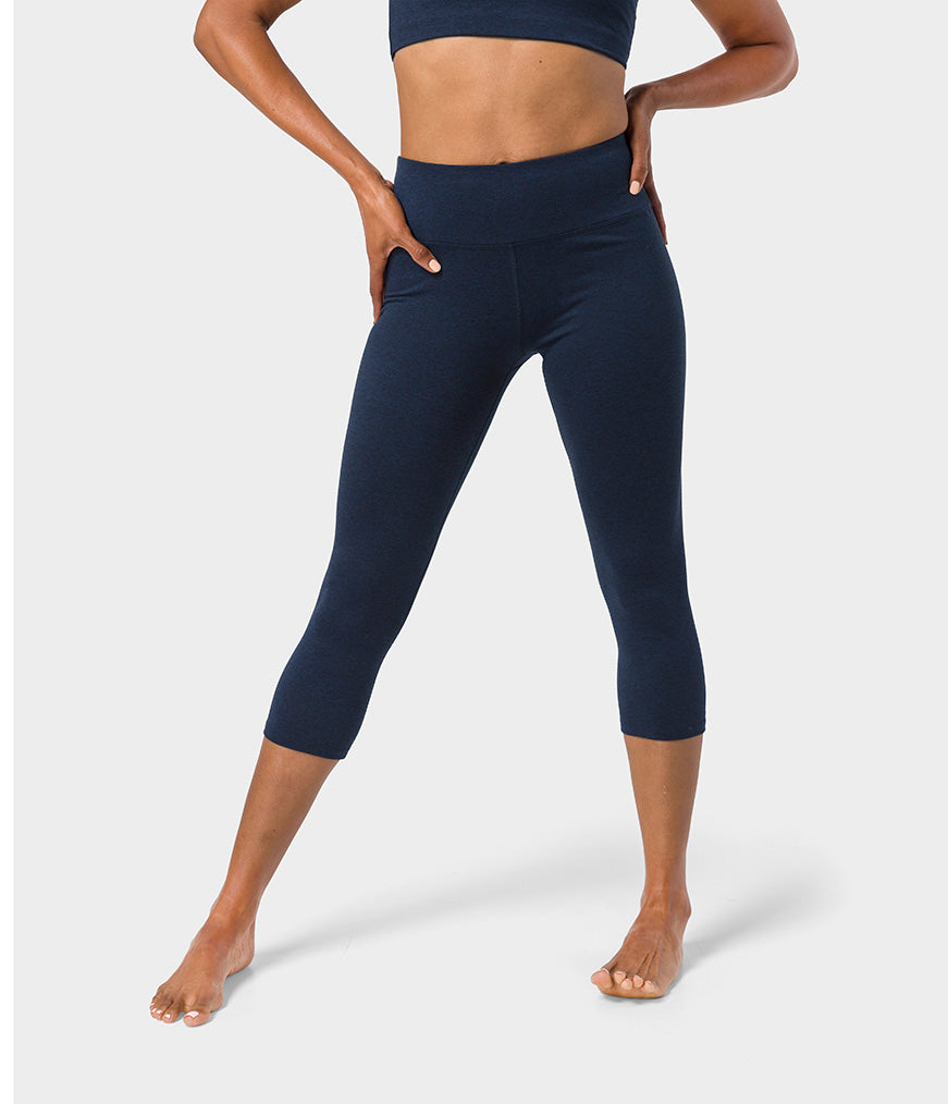 Dhara Women s Capri Yoga Legging Manduka EU Sustainable Yoga Clothing dhara-women-s-capri-yoga-legging-manduka-eu-sustainable-yoga-clothing