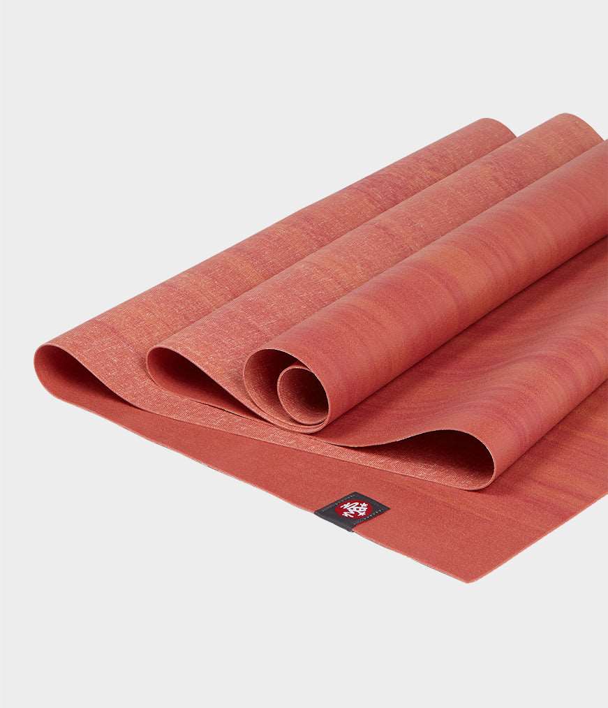 Eko Mat Natural Rubber eKO Travel Superlite 1.5mm Folding Yoga Mat | Manduka EU